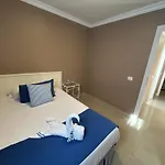 Rf La Quinta Park Apartamento