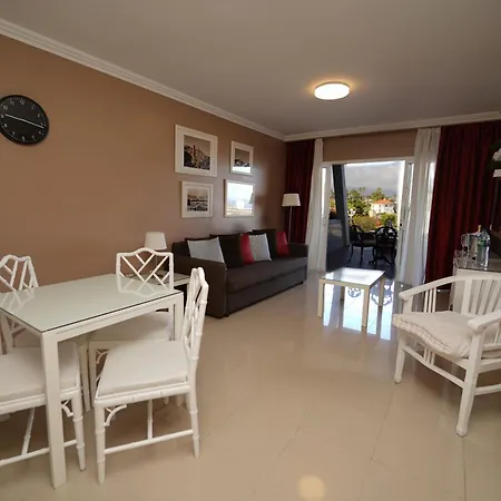 Rf La Quinta Park Апартаменты *